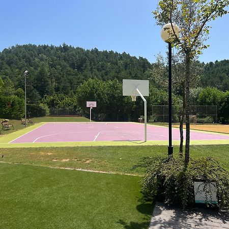 Camping Riera Merles Borredá Exteriér fotografie